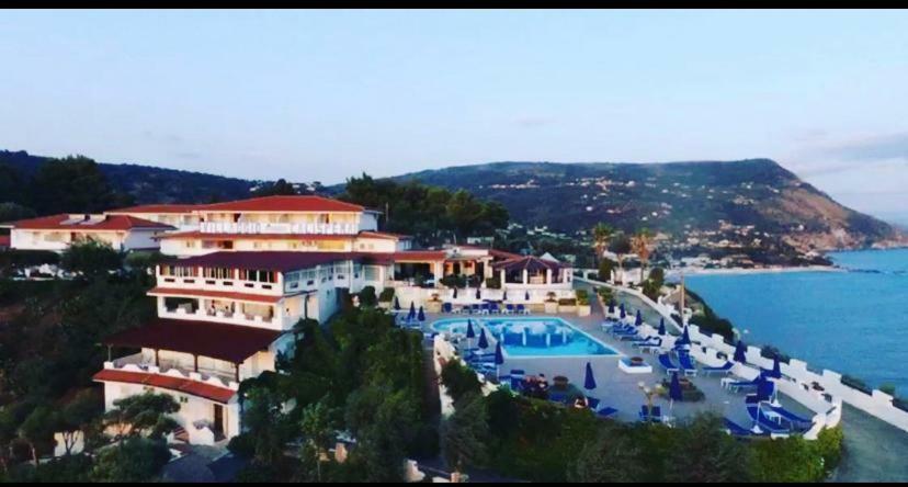 Villaggio Calispera Capo Vaticano Exterior foto